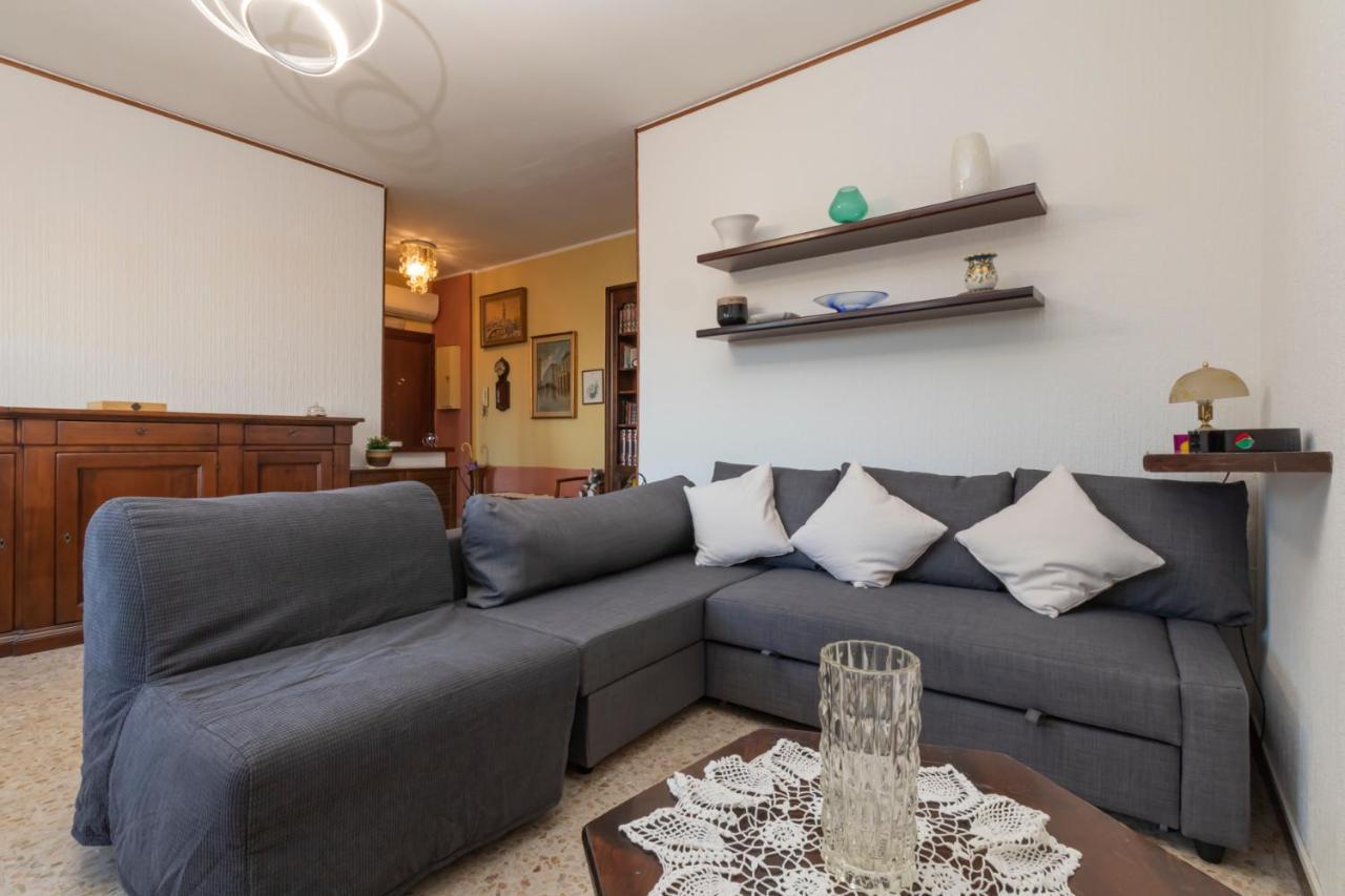 I Host Apartment - Ande 12 Milan Luaran gambar