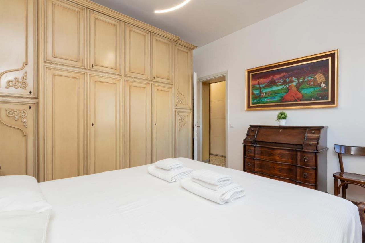 I Host Apartment - Ande 12 Milan Luaran gambar